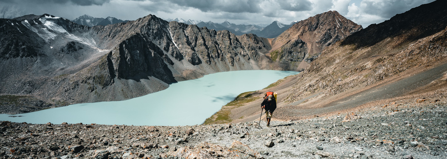 Trekking to Ala-Kul lake