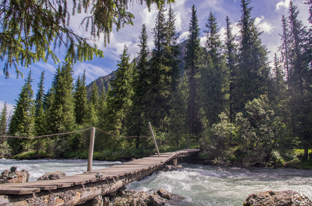 Bridge to Ala-Kul lake